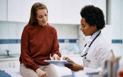 CONTACTE CON NOSOTROS E INFORMESE SOBRE SU SEGURO DE SALUD